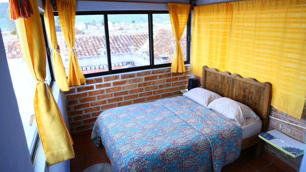 Hostal La Isla San Cristóbal de Las Casas Dış mekan fotoğraf